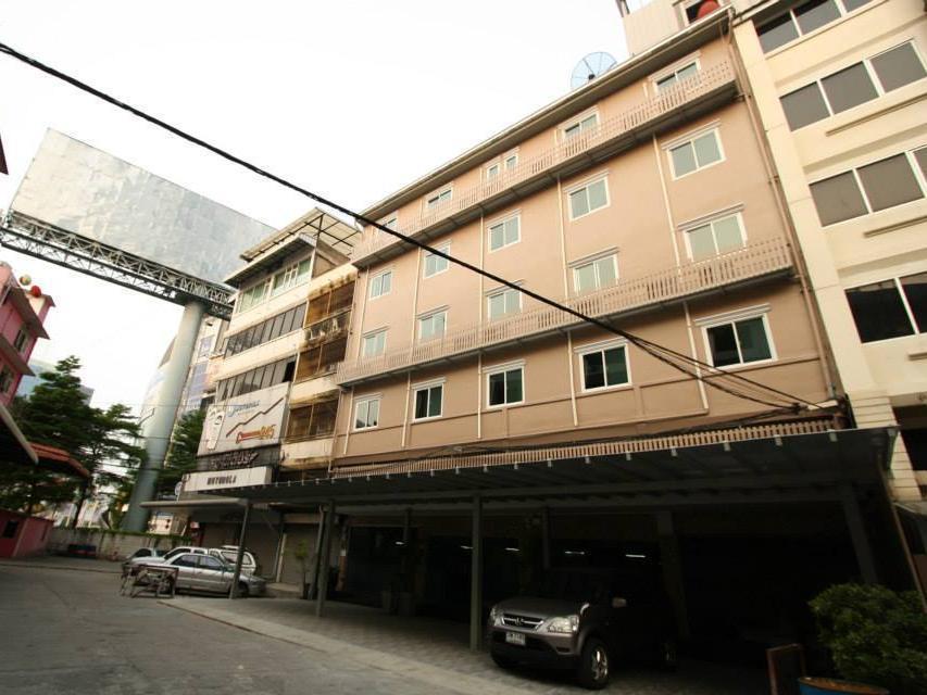 Spnplace Ratchada Banguecoque Exterior foto